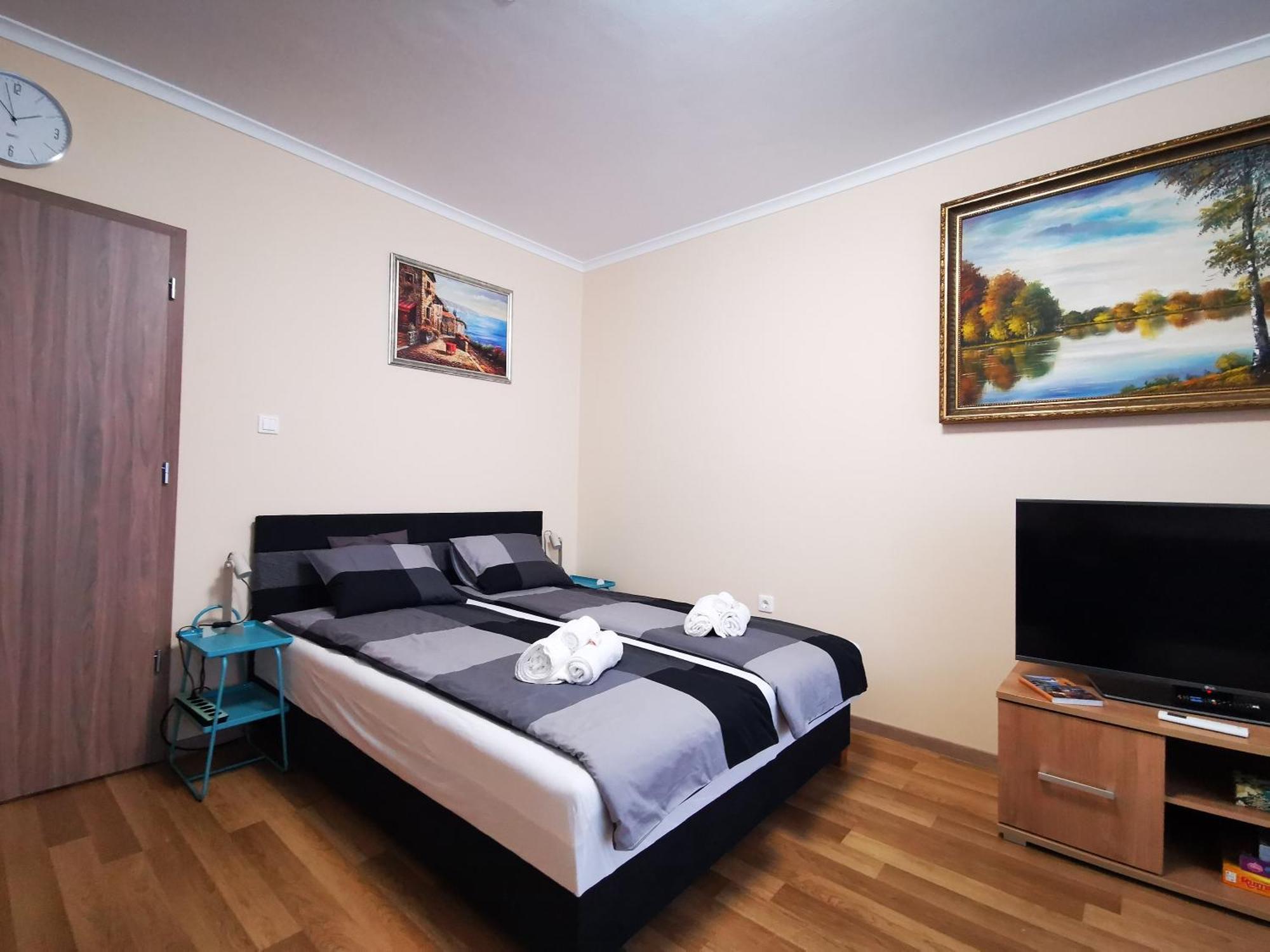 Central Park Apartman Szekszárd المظهر الخارجي الصورة